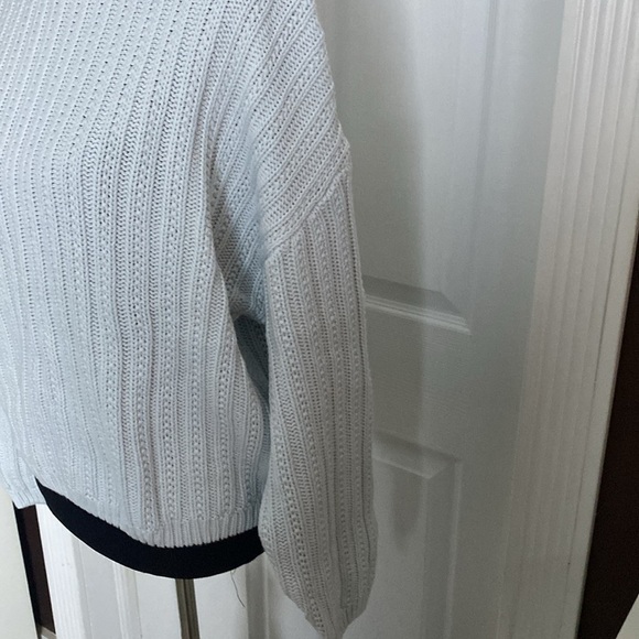 Universal Thread Pale Blue Sweater Sz L NWT - Picture 4 of 8